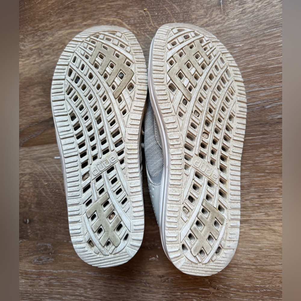 Sz 7 Hey Dude‎ Dry Step Mesh shoes - Picture 3 of 6